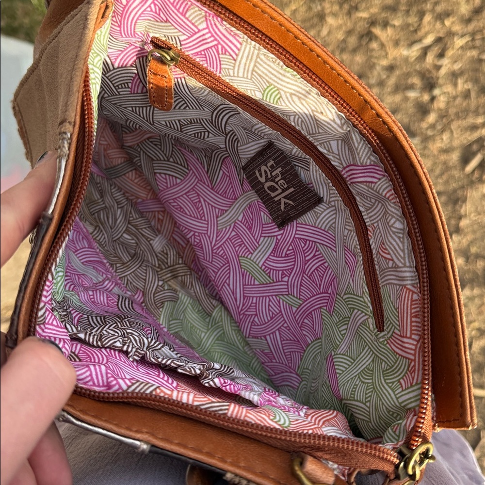 The SAK rare leather paneled mixed media purse   Bag - Picture 6 of 6